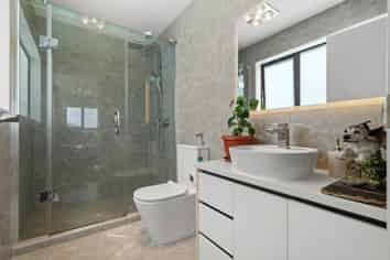 2 Christella Street, Flat Bush