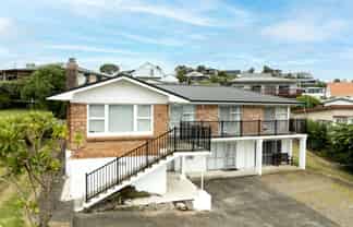 4 Bankart Street, Raglan