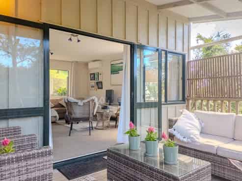 10 Hobson Terrace, Onetangi