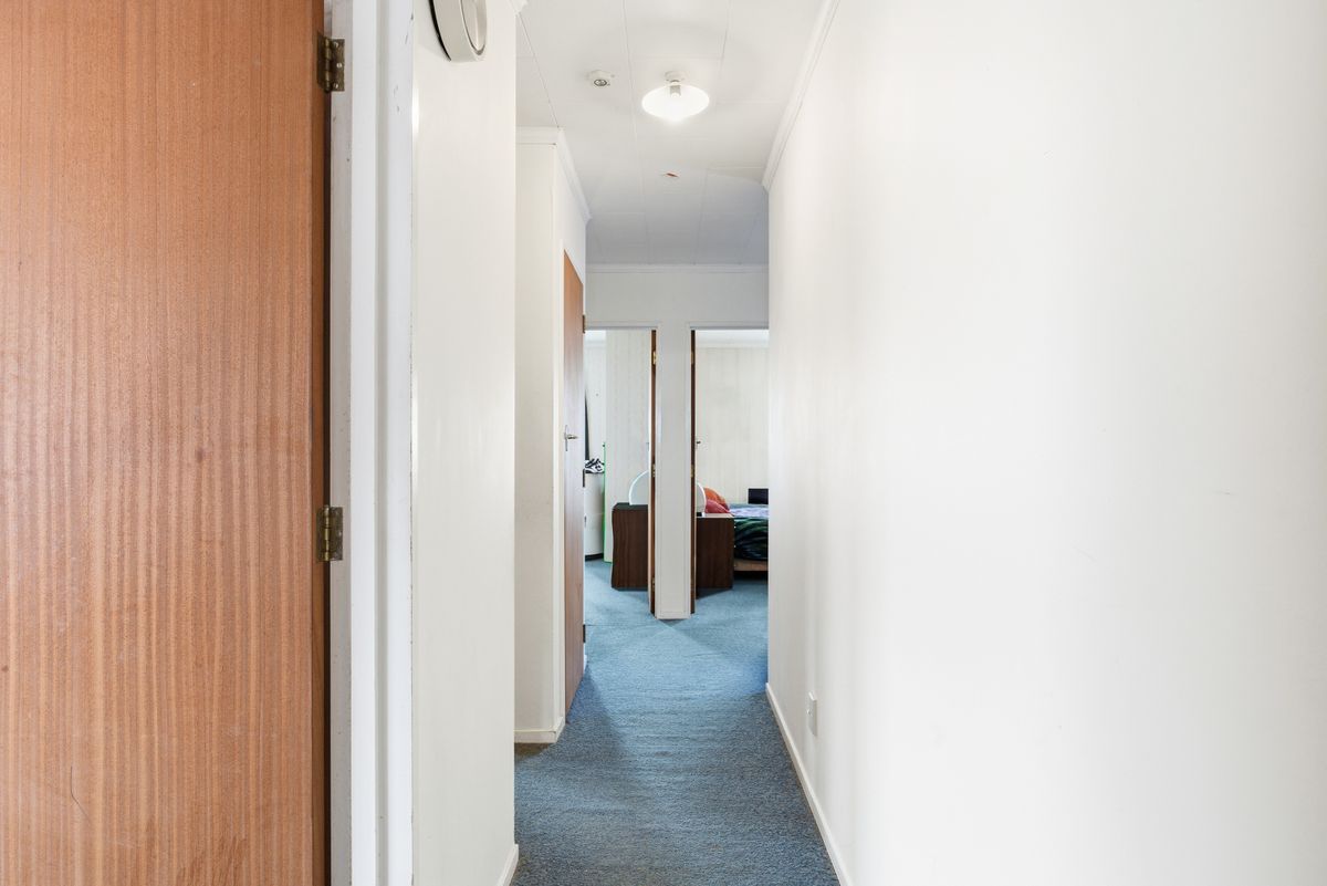 Enjoy Comfortable Living in This Prime Location - Mehr