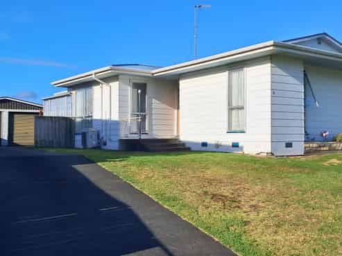 6 Karamu Street, Tawhero