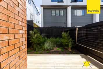 27 Parkwood Avenue, Westgate