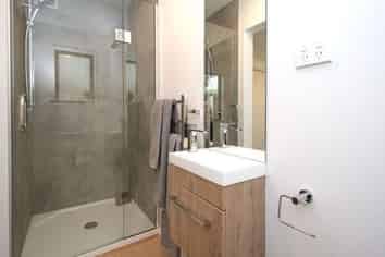 4/26 Hargest Crescent, Sydenham