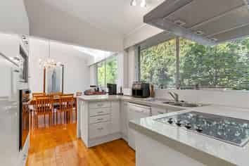 1/41 Victoria Ave, Remuera