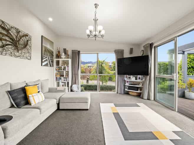 24 Grandvista Drive, Abbotsford