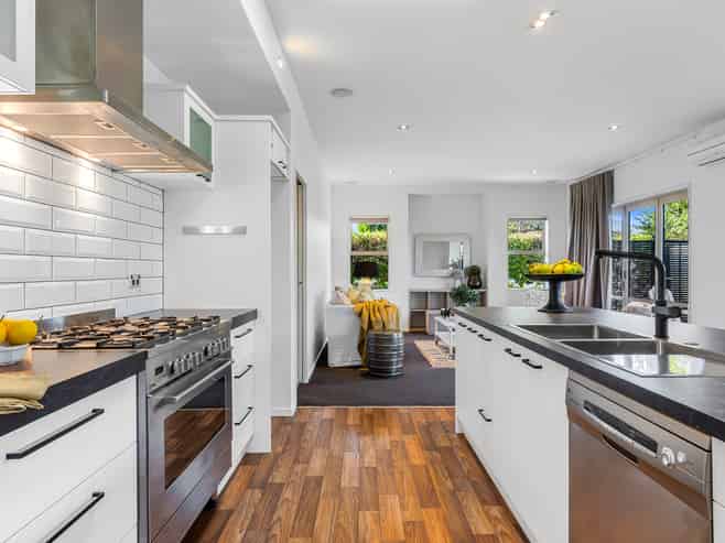 5 Millpark Place, Northwood