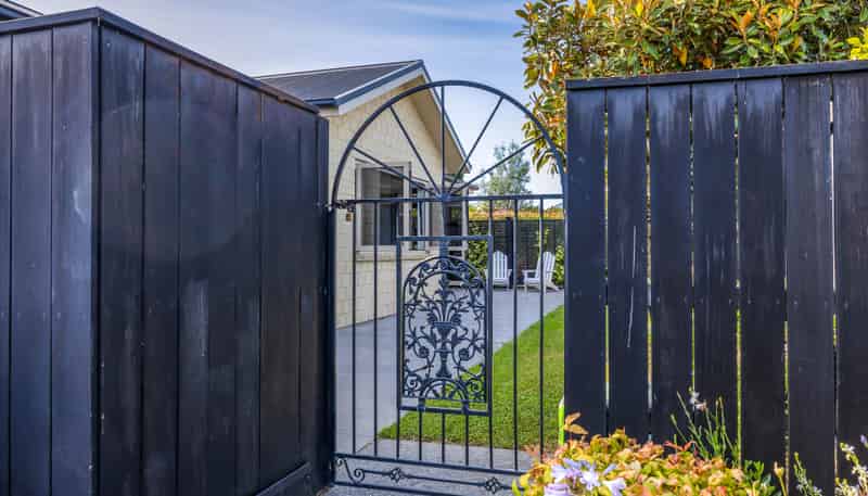 5 Millpark Place, Northwood