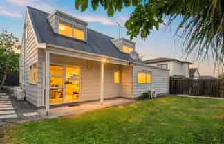 2C Woodward Road, Mount Albert