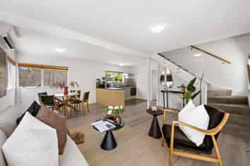 2C Woodward Road, Mount Albert