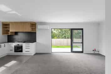 1/130 Peacockes Road, Fitzroy