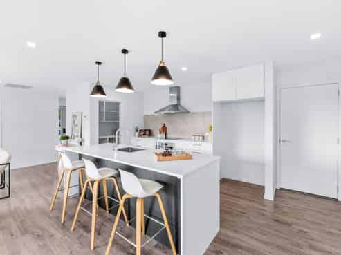 4 Monte Crescent, LINCOLN