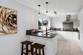 14 Princeton Parade, Albany