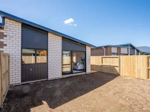 4/22 Dalgliesh Avenue, Forest Lake