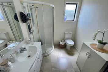 19A Clarence Street, Devonport