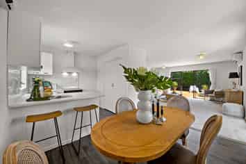 1/30 Owairaka Avenue, Mount Albert