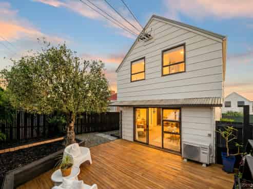 1/30 Owairaka Avenue, Mount Albert