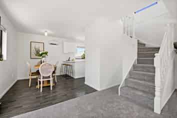 1/30 Owairaka Avenue, Mount Albert