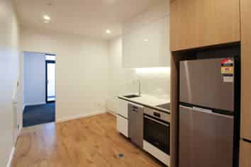 47B/97 Taranaki Street (downstairs), Wellington Central