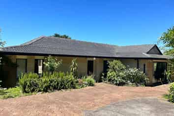 7 Broomfields Road, Whitford