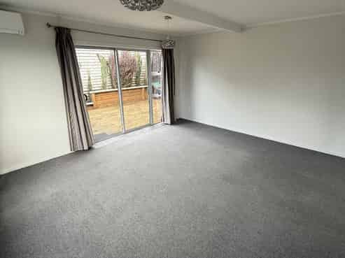 163B Miromiro Road, Normandale