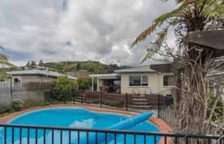 8 Hilliard Street, Stoke