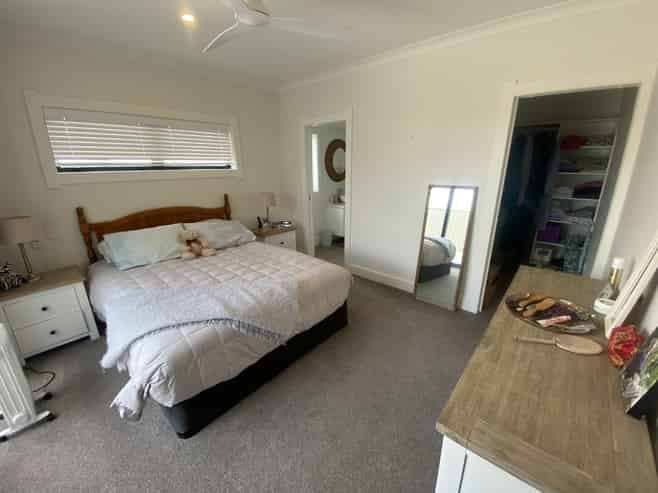 Hawkes Bay - Address withheld