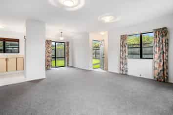 1/77 Hutchinson Avenue, New Lynn