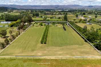 190 Airport Road, Alexandra