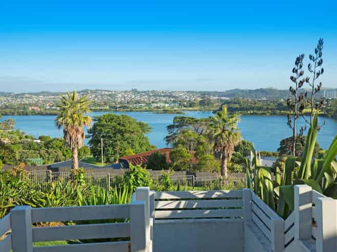 A/243 Hibiscus Coast Highway, Red Beach