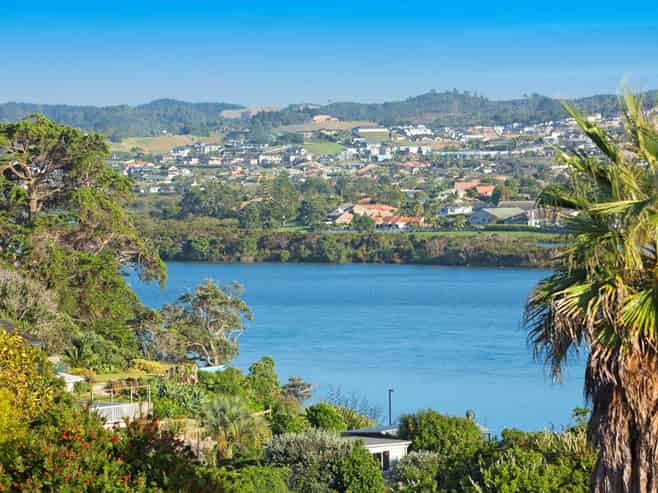 A/243 Hibiscus Coast Highway, Red Beach