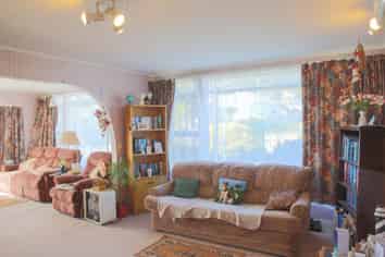 17 Spencer Street, Bluff