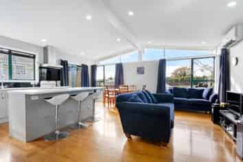 36 Thornlow Street, Glendene