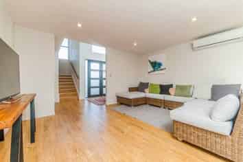 36A Mason Street, New Lynn