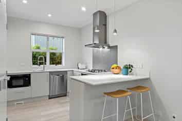 38B Tauoma Crescent, Stonefields