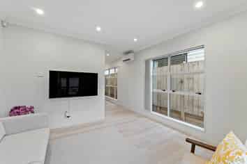 38B Tauoma Crescent, Stonefields