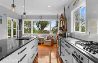 624 Golden Stairs Road, Maungaturoto