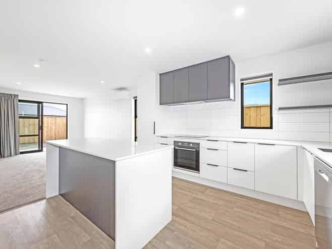 33 Accadia Drive, Rolleston