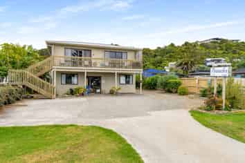 305 Main Road, Tairua