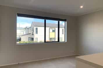 3/2 Rangitamiro Place, Hobsonville