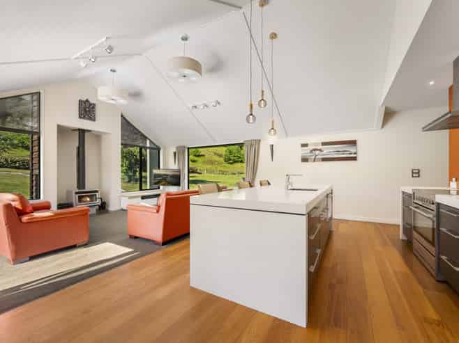 833 Malaghans Road, Dalefield