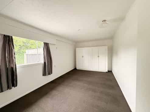 2/232 Rifle Range Road, Taupo