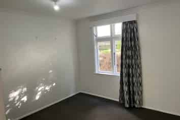 1/59 (Top Flat) Kainui Road, Hataitai