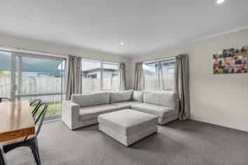 9 Hauora Lane, Taita