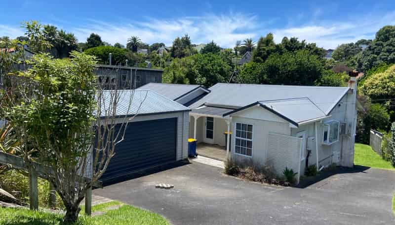 6 Gray Crescent, Torbay