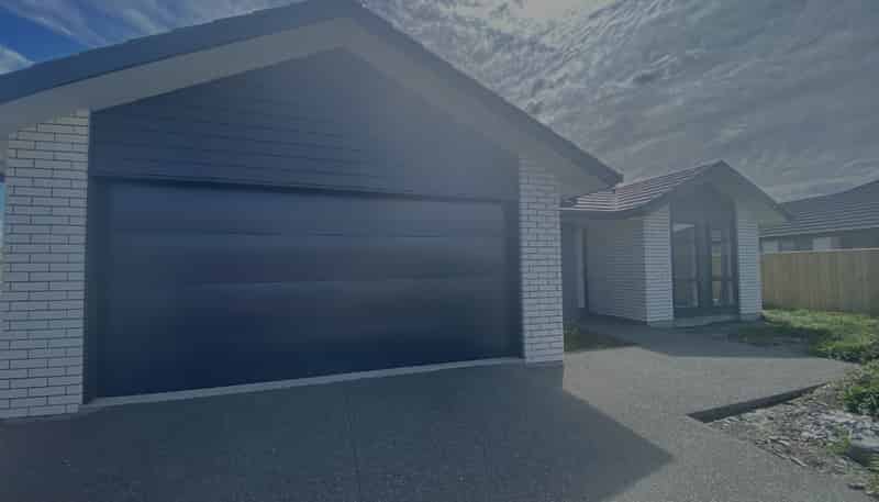 12 Hanworth Road, Richmond