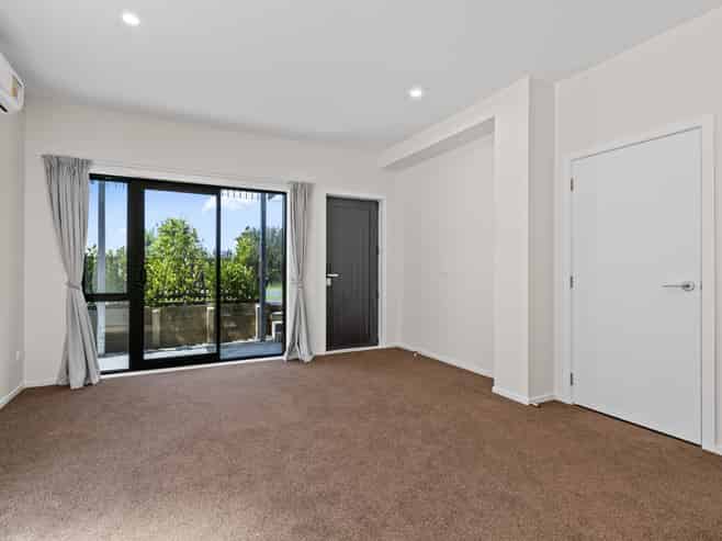 2/5 Dyer Street, Whitiora