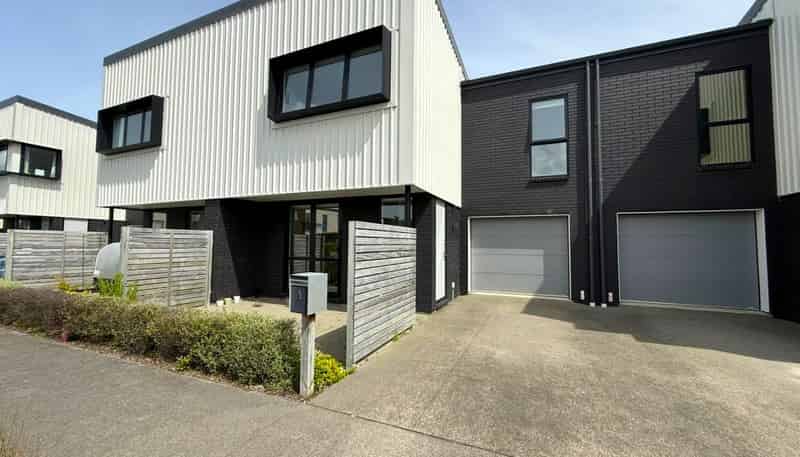 5 Kikorangi Lane, Mount Wellington