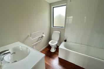 A/49 Sunline Ave , Massey