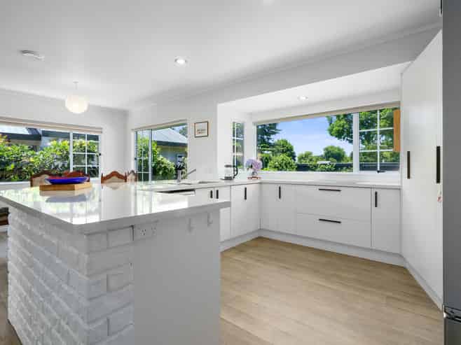 71 Carlyle Street, Cambridge