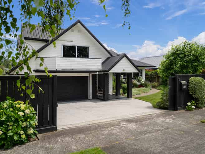 71 Carlyle Street, Cambridge